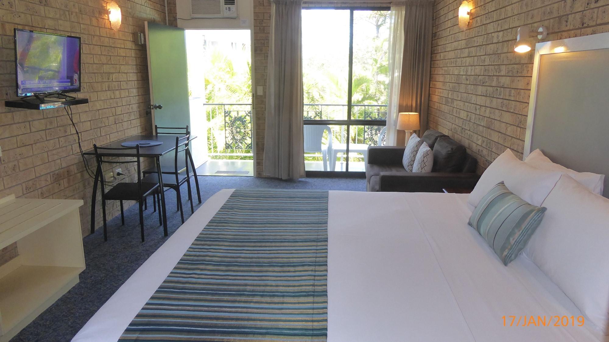 Tower Court Motel - Adults Only Haven Hervey Bay Exterior foto