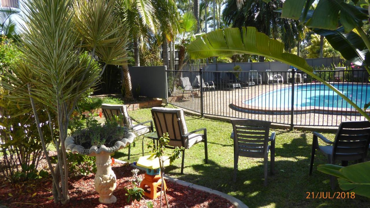Tower Court Motel - Adults Only Haven Hervey Bay Exterior foto